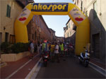 gal/2007/15 - Fondo Valdarbia - La partenza/_thb_P9020021-01.jpg